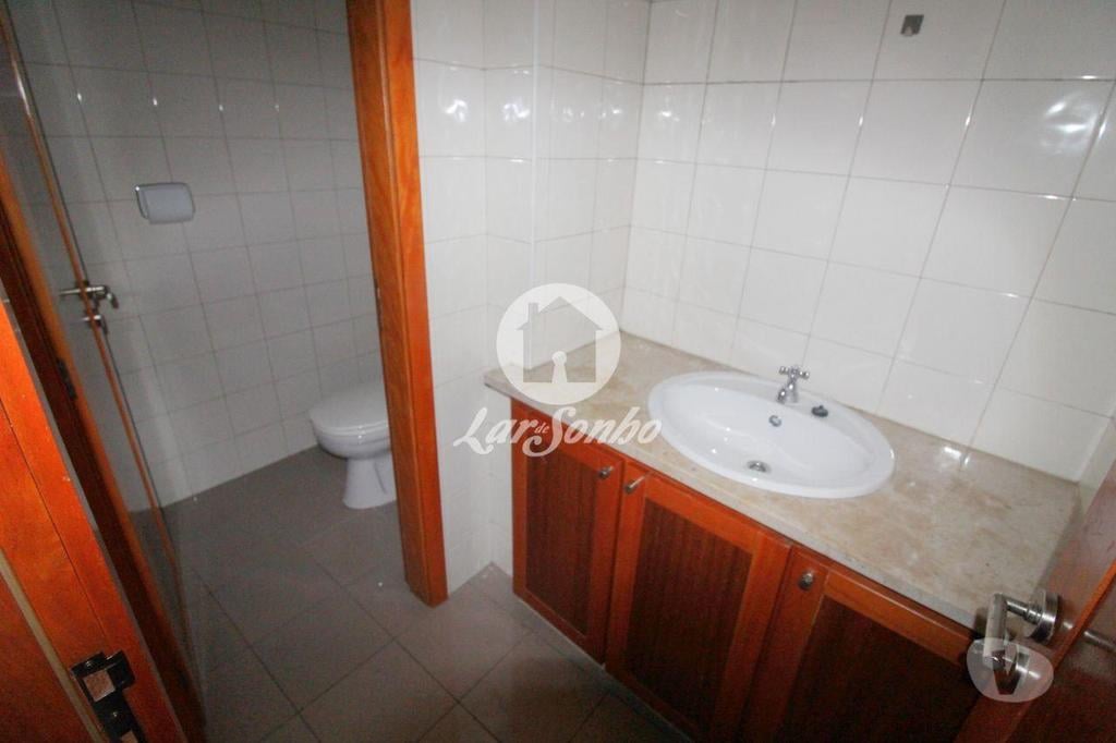 Comprar Loja Barcelos - Fotos para Loja no centro da cidade de Barcelos