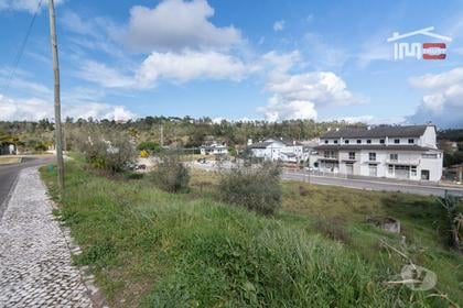 Terrenos - Fotos para Ourem-Terreno Urbano em zona privilegiada de Ourém, (1-T-000438)
