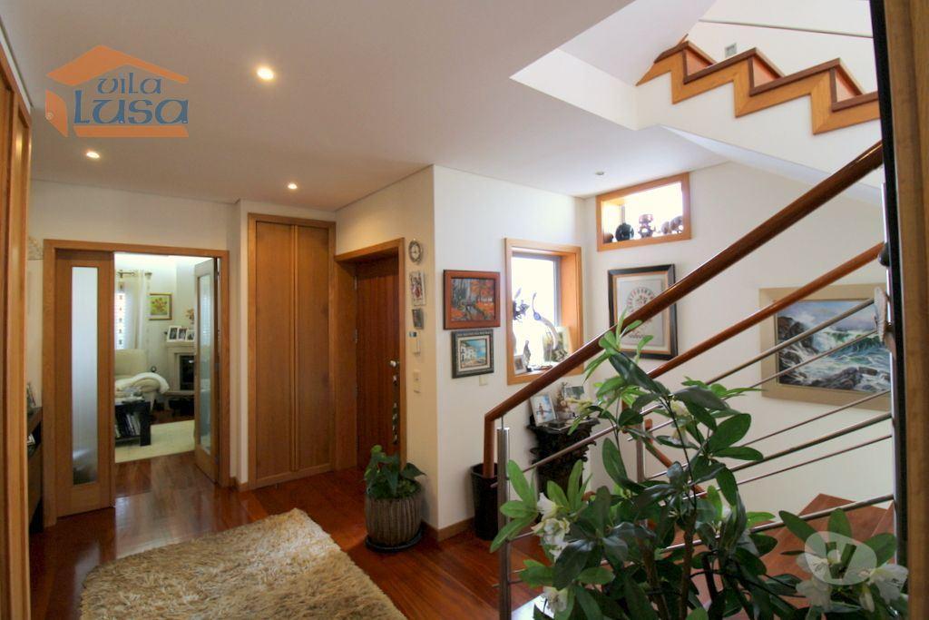 Apartamentos a venda Vila Nova de Gaia - Fotos para Moradia T4 Arcozelo com 2 suites, sala + 2 salões jogos e