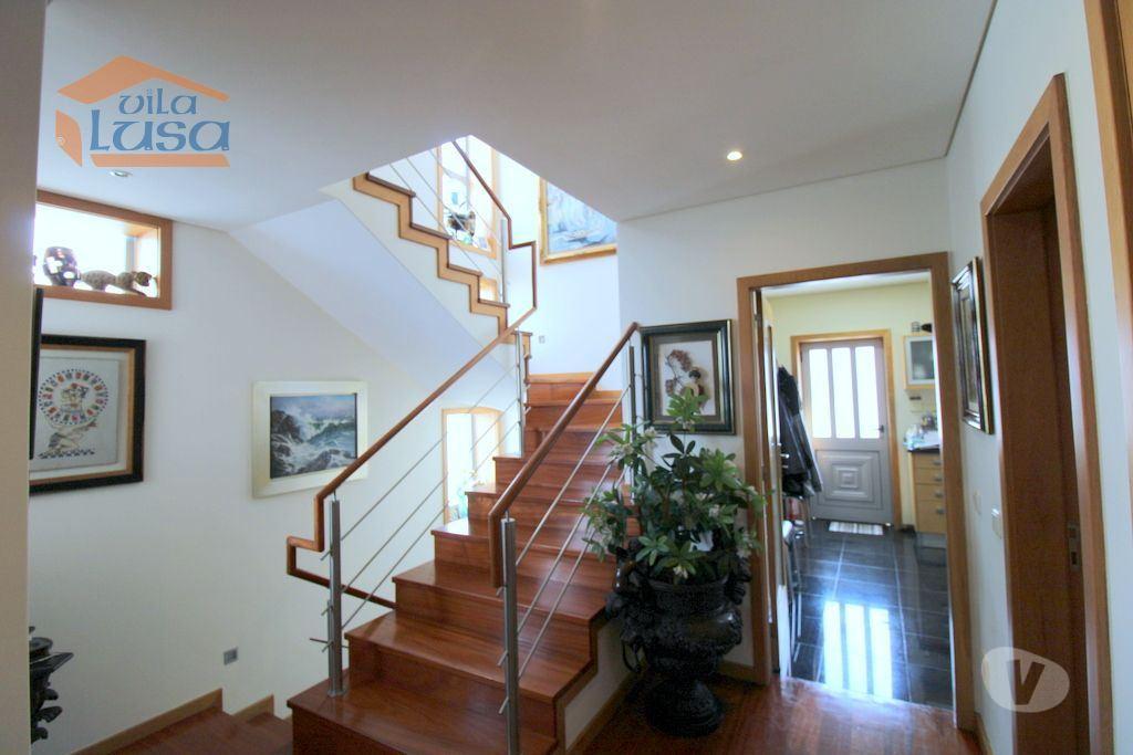 Apartamentos a venda Vila Nova de Gaia - Fotos para Moradia T4 Arcozelo com 2 suites, sala + 2 salões jogos e