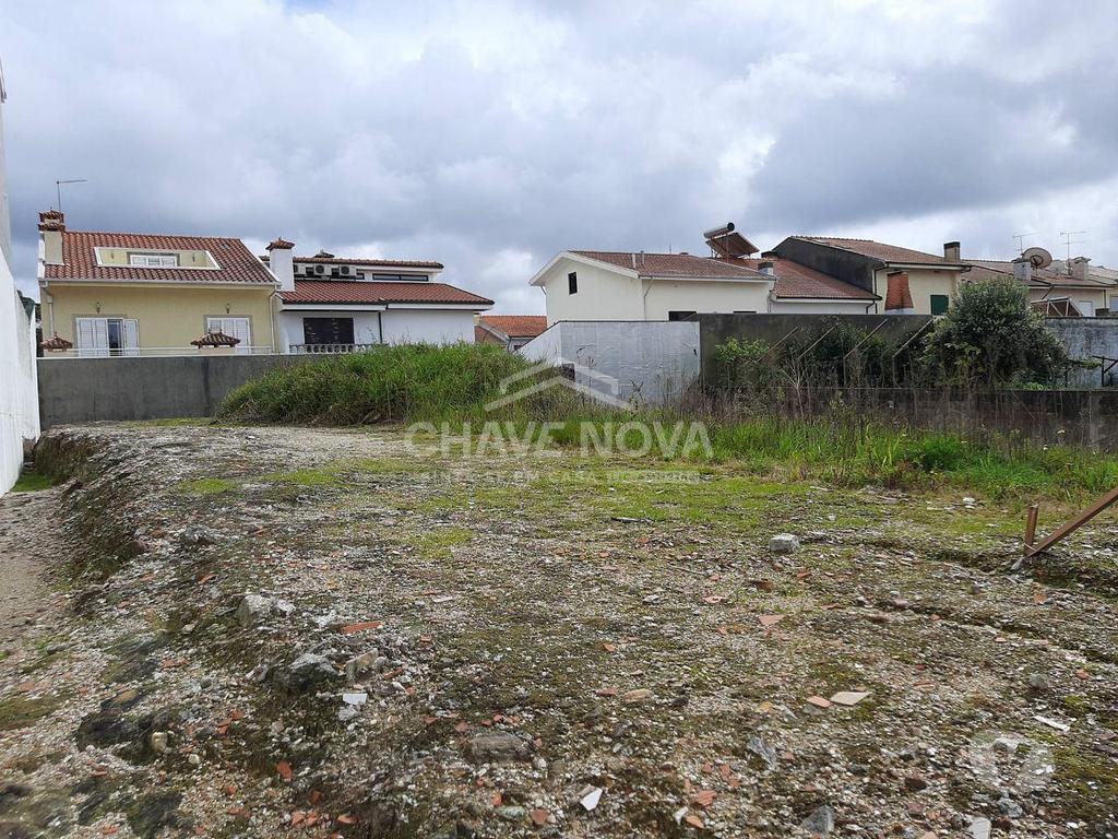 Terrenos Gondomar - Fotos para Gondomar-Terreno para construção de Moradia Geminada (RT 01883)
