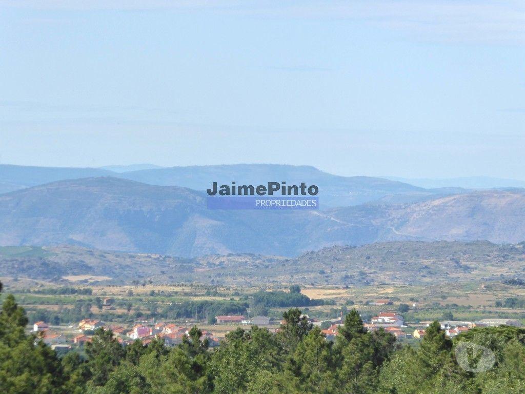 Terrenos Figueira de Castelo Rodrigo - Fotos para 580 000m2 terreno agrícola. Portugal, Guarda, F. C. Rodrigo.