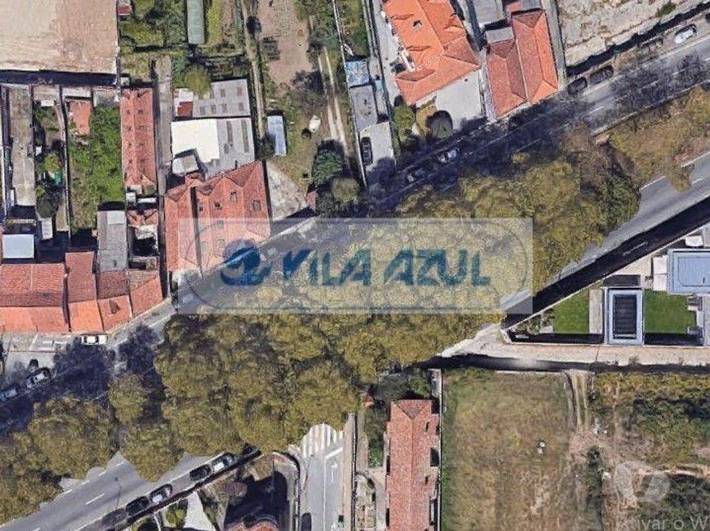 Terrenos Porto - Fotos para Terreno frente à Circunvalação - Construção r c + 3 pisos