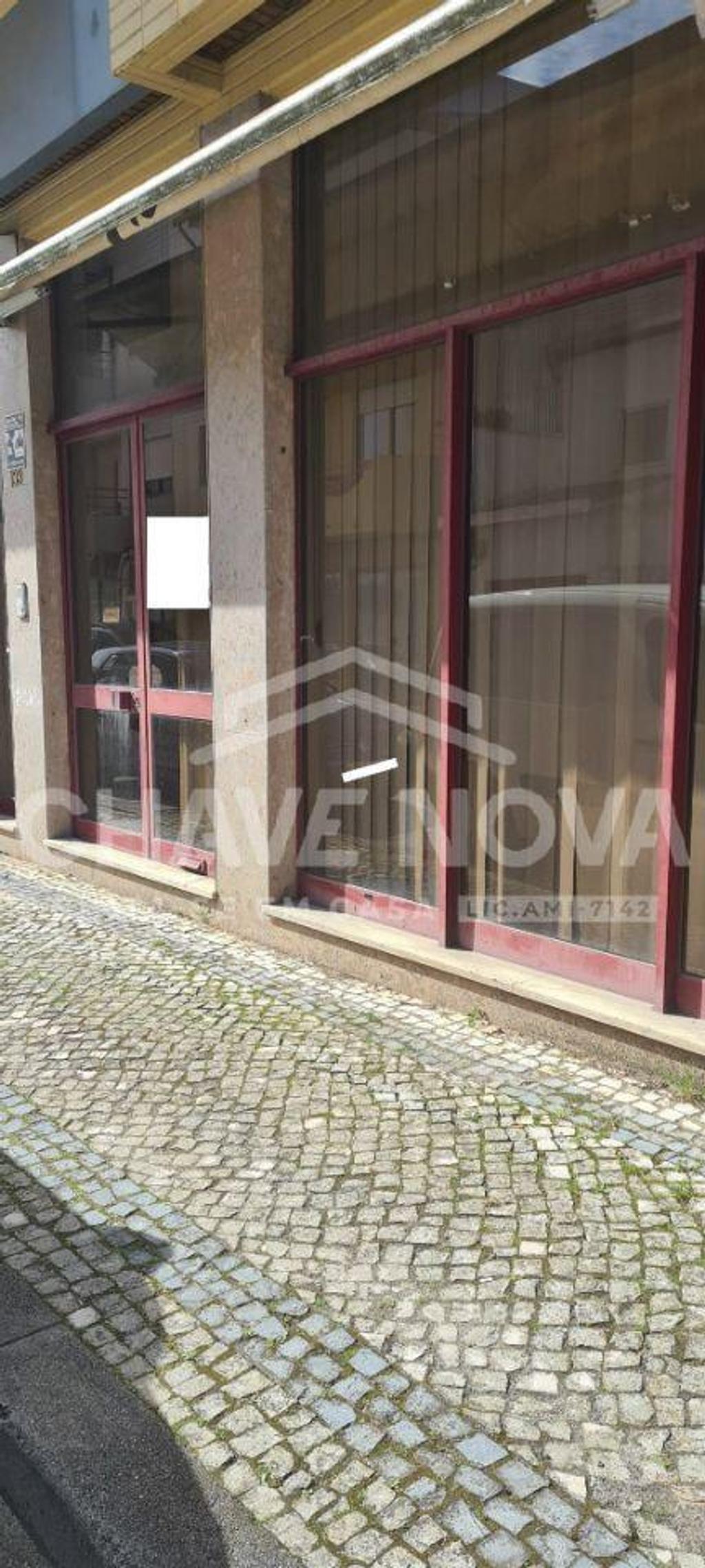 Comprar Loja São João da Madeira - Fotos para Loja em S. João da Madeira
