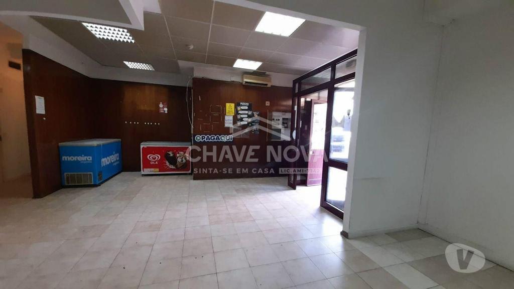 Comprar Loja Vila Nova de Gaia - Fotos para Loja zona do Freixieiro em Vila Nova de Gaia