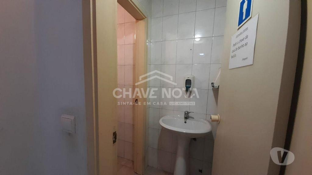 Comprar Loja Vila Nova de Gaia - Fotos para Loja zona do Freixieiro em Vila Nova de Gaia