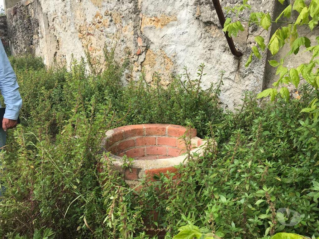 Comprar Loja Almada - Fotos para Terreno urbano no centro Monte de Caparica para edifício com...