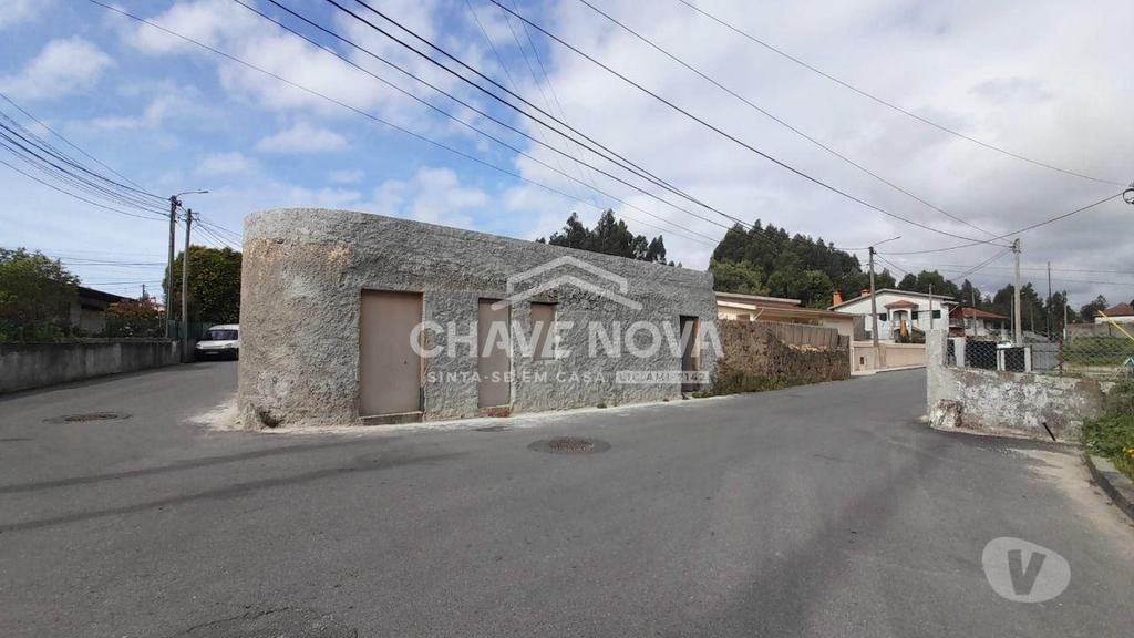 Apartamentos a venda Santa Maria da Feira - Fotos para Moradia Térrea para restauro em S. Paio de Oleiros (MAD 01170)