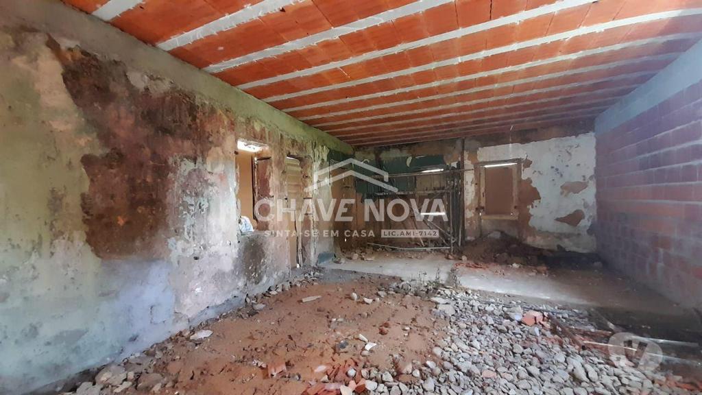 Apartamentos a venda Santa Maria da Feira - Fotos para Moradia Térrea para restauro em S. Paio de Oleiros (MAD 01170)