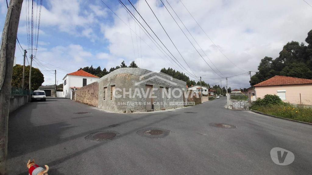 Apartamentos a venda Santa Maria da Feira - Fotos para Moradia Térrea para restauro em S. Paio de Oleiros (MAD 01170)