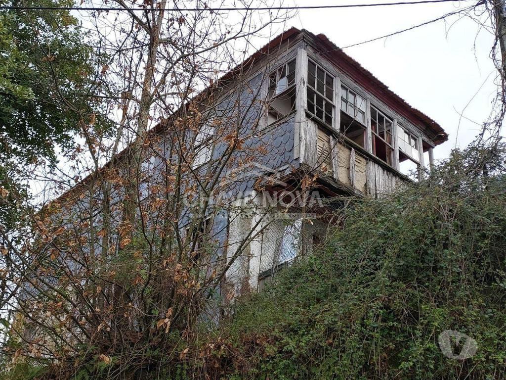 Terrenos Cinfães - Fotos para Cinfaes-Moradia Quinta em Cinfães para Restauro (MAD 01178)