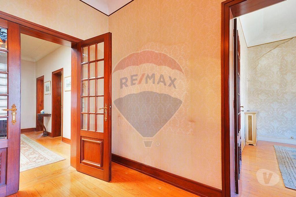 Apartamentos a venda Porto - Fotos para Porto-Moradia T7 para venda (124851089-22)