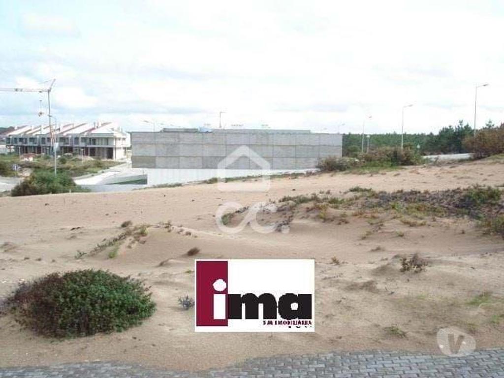 Terrenos Alcobaça - Fotos para Lote de construção para 5 moradias em banda na praia da Pedra do