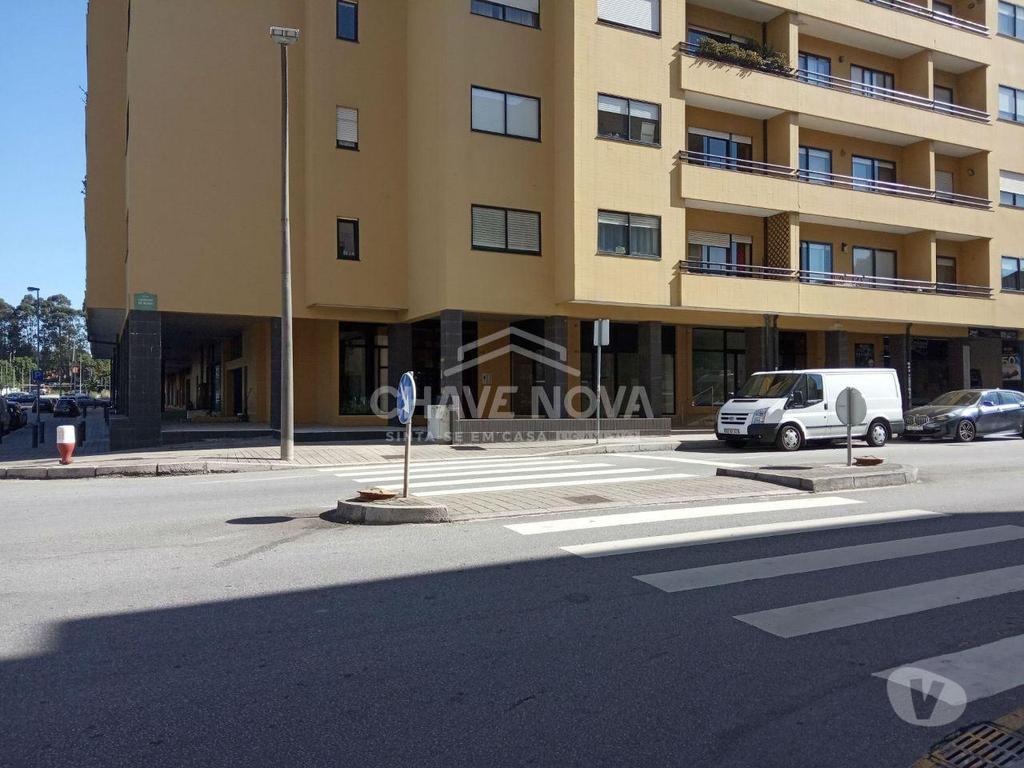 Comprar Loja Porto - Fotos para Loja de rua ao Carvalhido