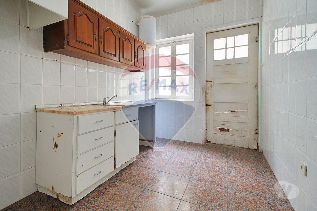 Apartamentos a venda Porto - Fotos para Porto-Moradia T3 para venda (124851187-3)