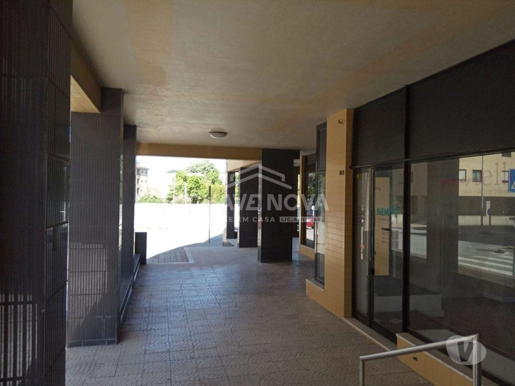 Comprar Loja Porto - Fotos para Loja com 63m2 de rua ao Carvalhido