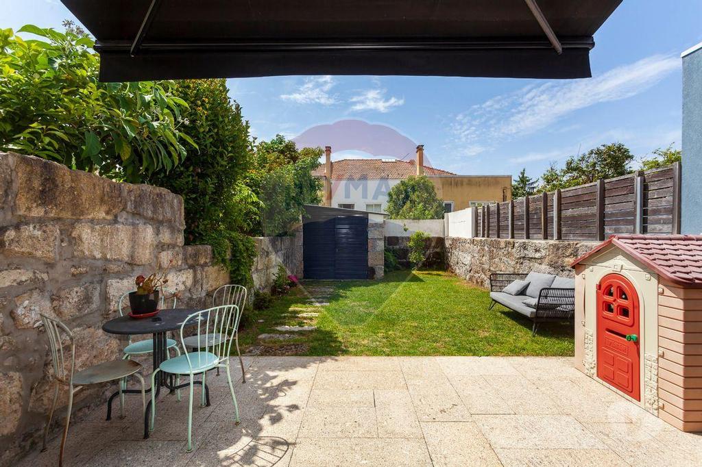 Apartamentos a venda Porto - Fotos para Porto-Moradia T3 para venda (124851023-176)