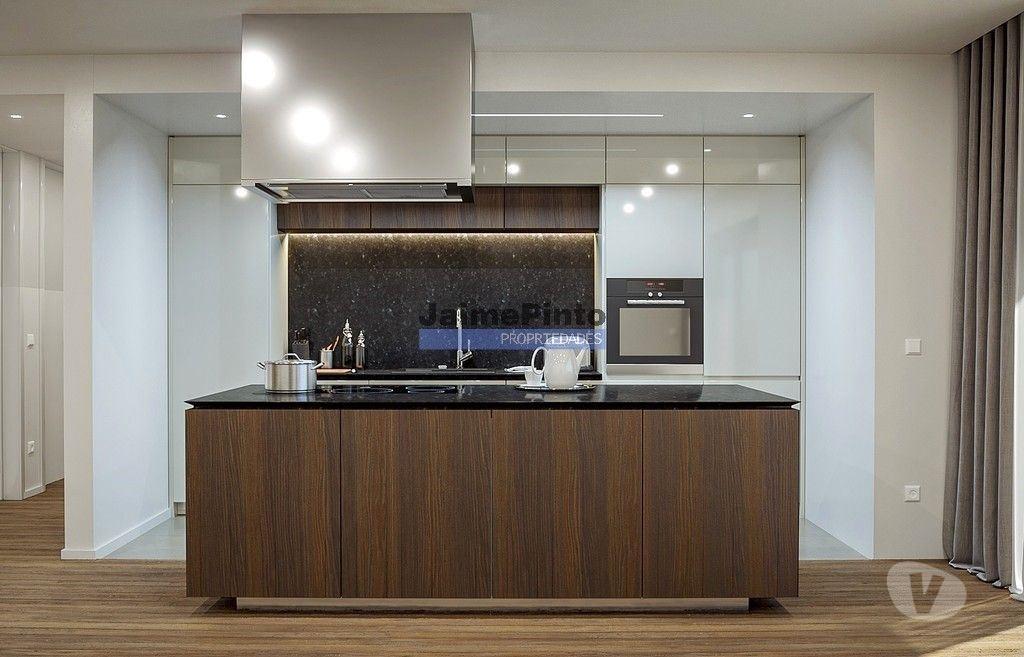 Apartamentos a venda Vila Nova de Gaia - Fotos para Apartamento último piso, VISTA MAR, tipo T4. Portugal, Porto, V.