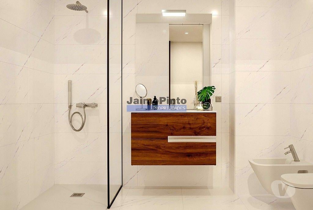 Apartamentos a venda Vila Nova de Gaia - Fotos para Apartamento último piso, VISTA MAR, tipo T4. Portugal, Porto, V.