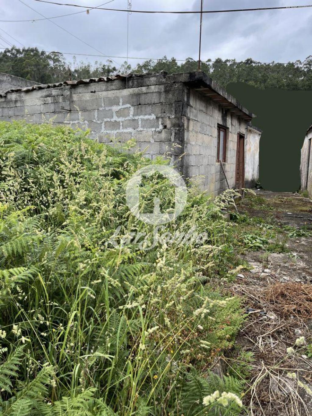 Apartamentos a venda Barcelos - Fotos para Moradia para restauro a 10 minutos do centro de Barcelos