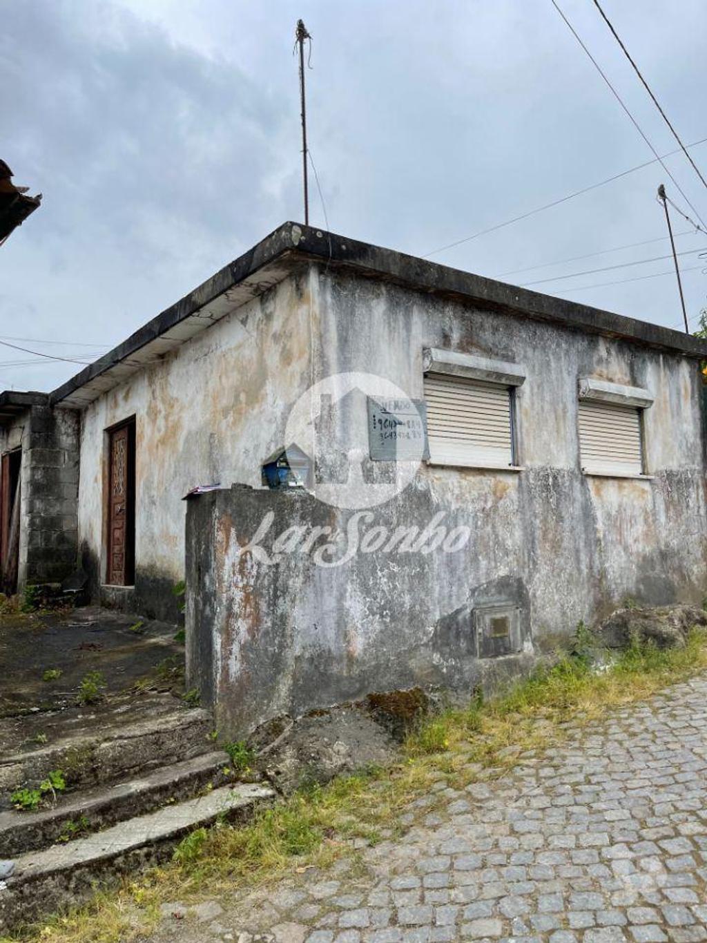 Apartamentos a venda Barcelos - Fotos para Moradia para restauro a 10 minutos do centro de Barcelos
