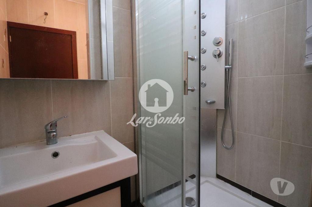 Comprar Loja Espinho - Fotos para Loja Comercial e ou Escritórios em Espinho