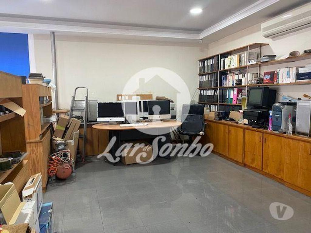 Comprar Loja Barcelos - Fotos para Espaço comercial no centro de Barcelos