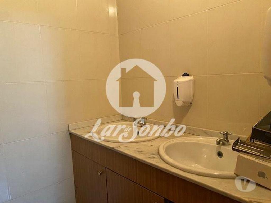 Comprar Loja Barcelos - Fotos para Espaço comercial no centro de Barcelos