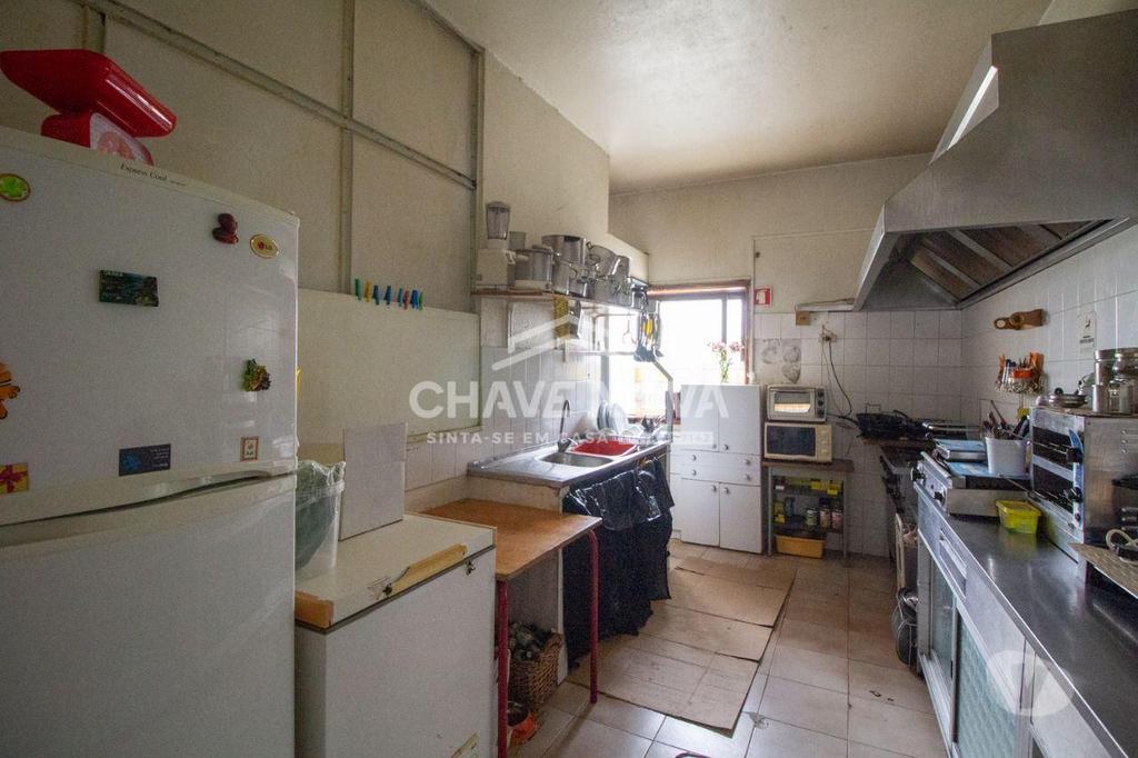 Comprar Loja Vila Nova de Gaia - Fotos para Trespasse Café em Oliveira do Douro
