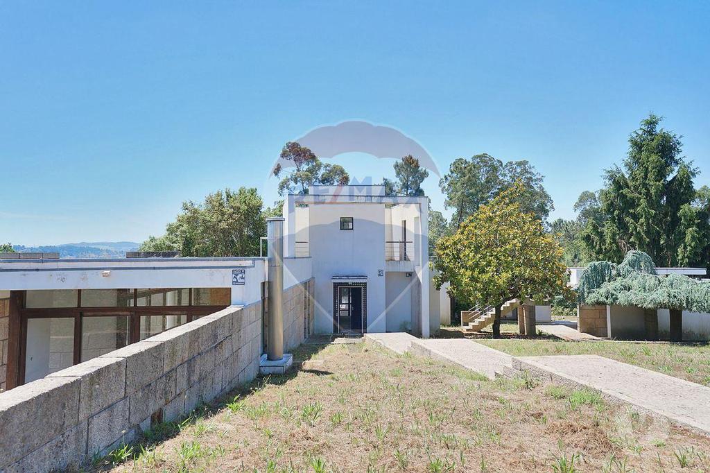 Apartamentos a venda Paredes - Fotos para Paredes-Moradia T6 para venda (124851199-1)