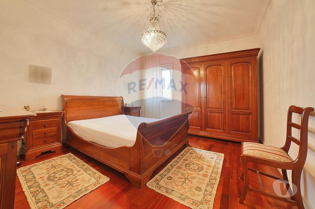 Apartamentos a venda Matosinhos - Fotos para Matosinhos-Apartamento T4 para venda (124851188-2)