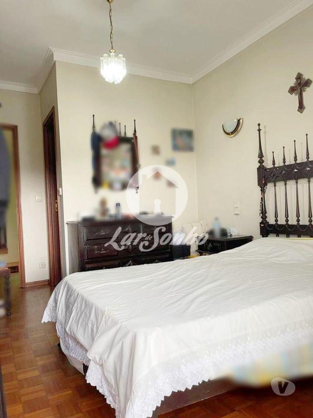 Apartamentos a venda Barcelos - Fotos para Barcelos-Moradia M4 com garagem fechada (265-M-00968)