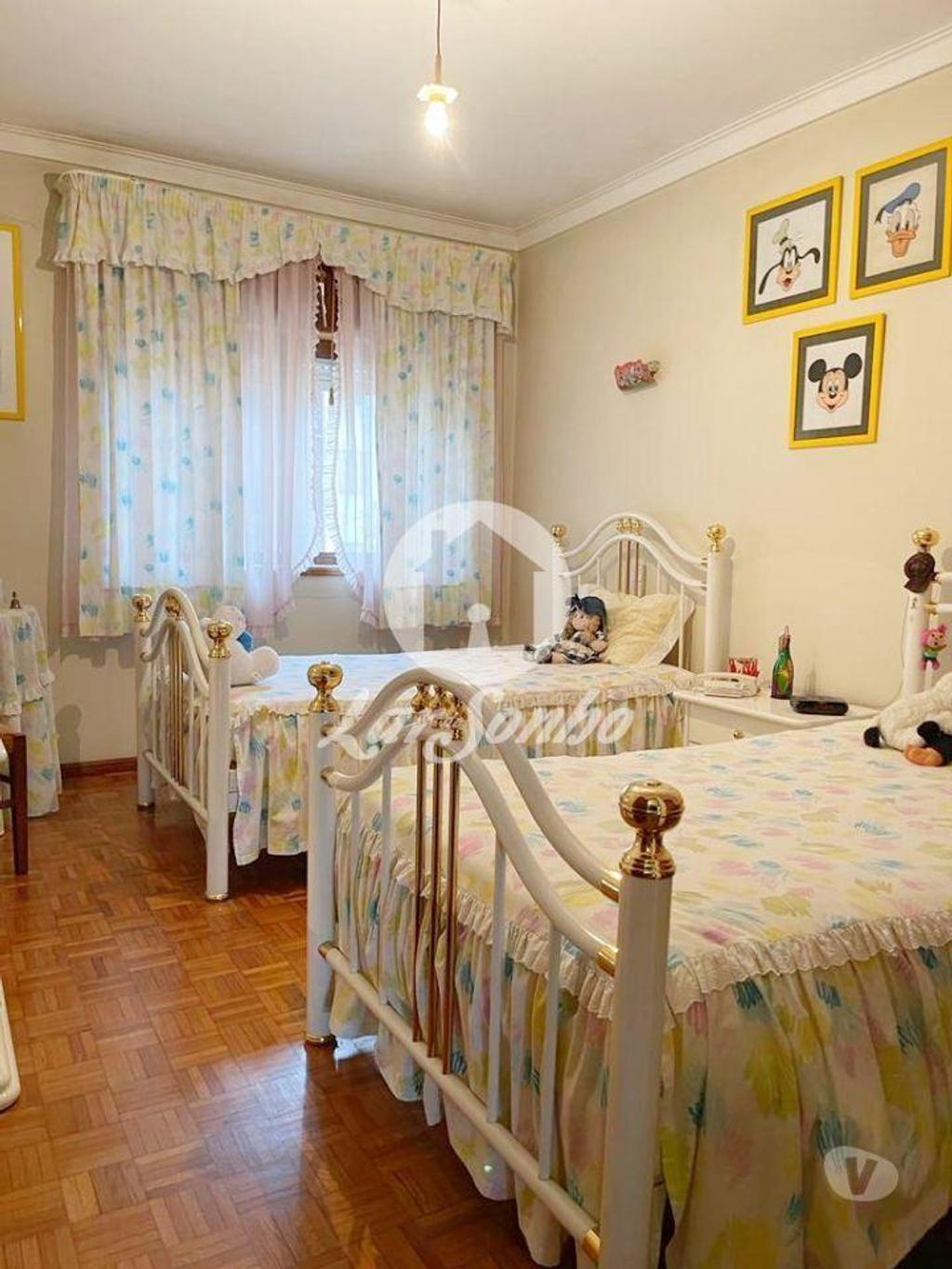 Apartamentos a venda Barcelos - Fotos para Barcelos-Moradia M4 com garagem fechada (265-M-00968)