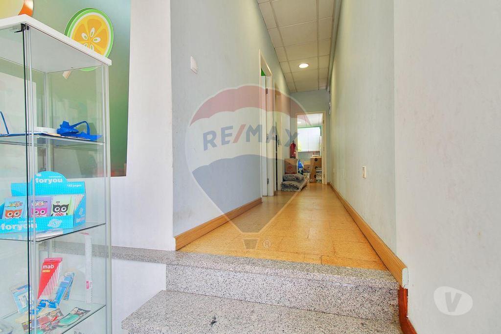 Comprar Loja Matosinhos - Fotos para Loja para venda