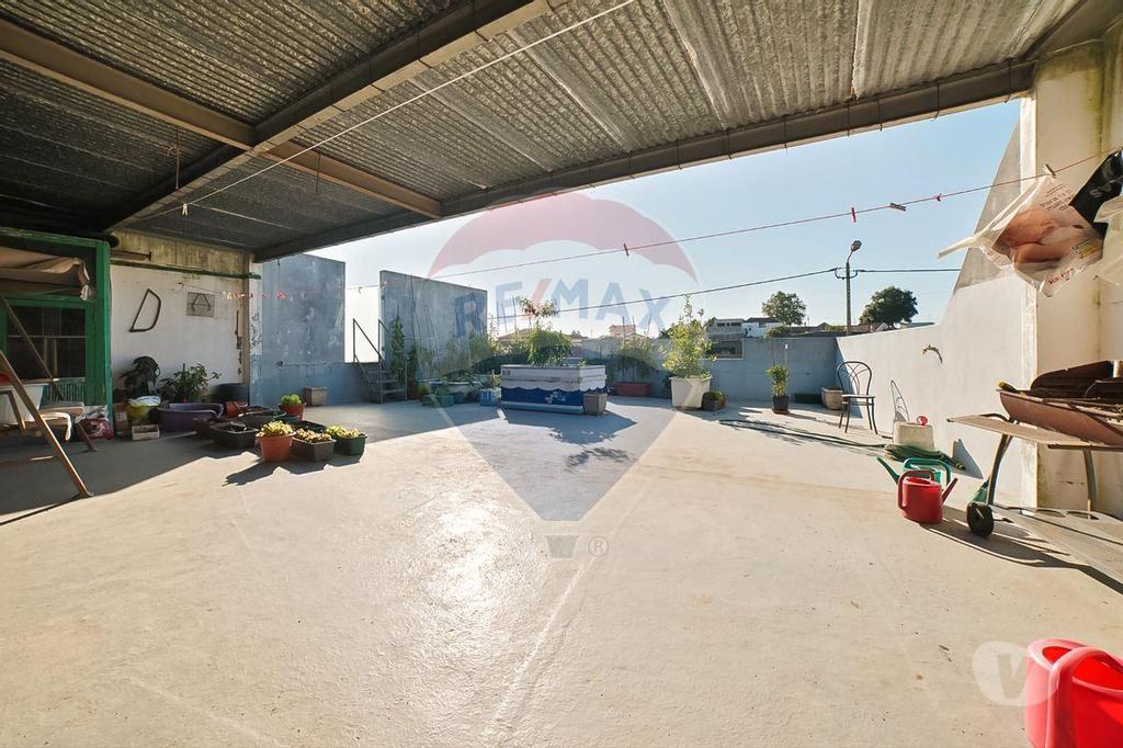 Apartamentos a venda Matosinhos - Fotos para Matosinhos-Moradia T4 para venda (125061111-19)