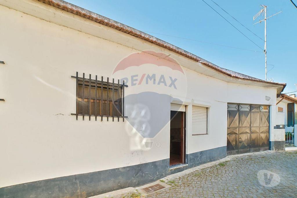 Apartamentos a venda Matosinhos - Fotos para Matosinhos-Moradia T4 para venda (125061111-19)