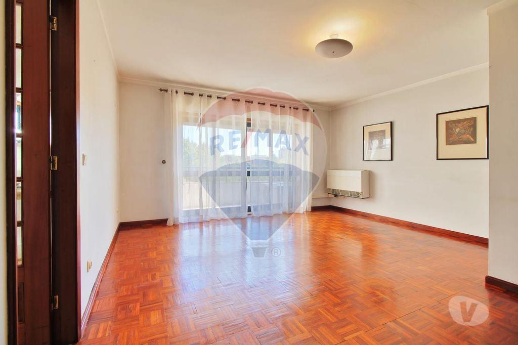 Apartamentos a venda Porto - Fotos para Porto-Apartamento T3 para venda (124851177-19)