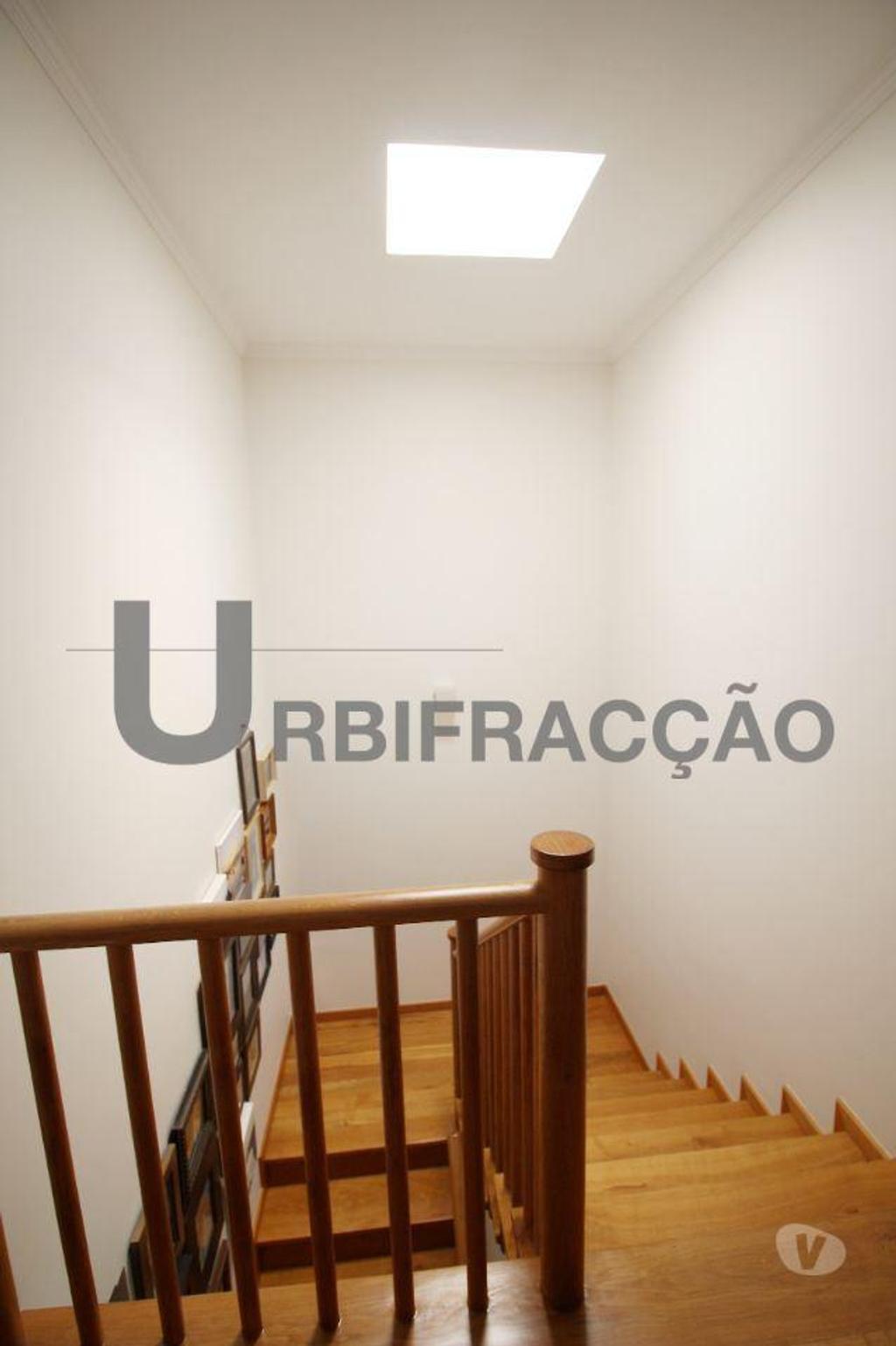 Apartamentos a venda Vila Nova de Gaia - Fotos para Vila-nova-de-gaia-T3 Duplex Miramar (10)