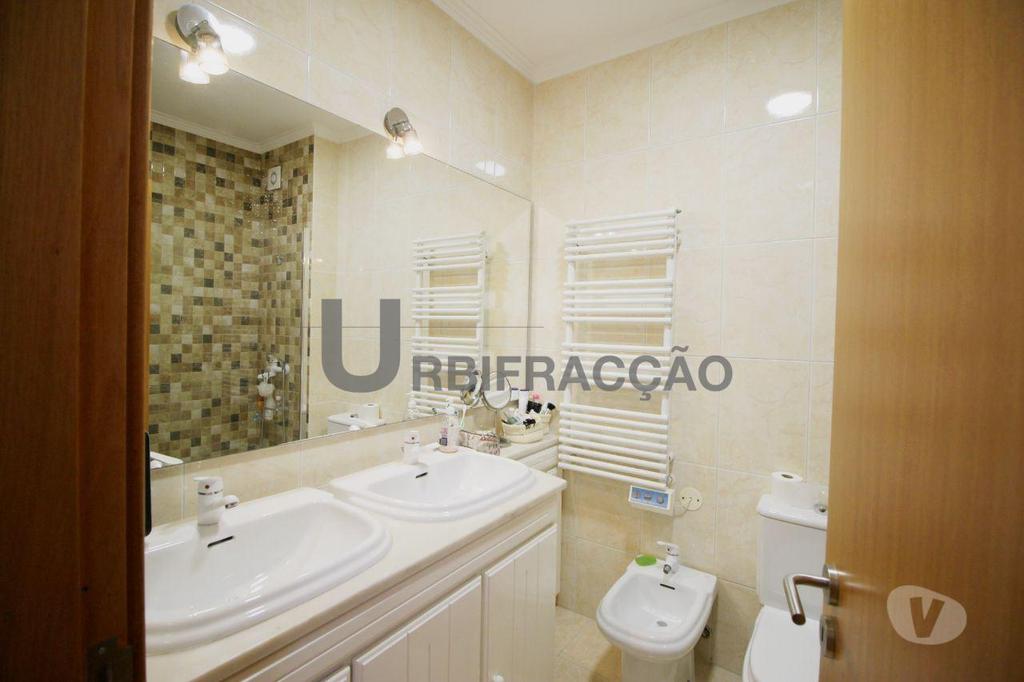 Apartamentos a venda Vila Nova de Gaia - Fotos para Vila-nova-de-gaia-T3 Duplex Miramar (10)