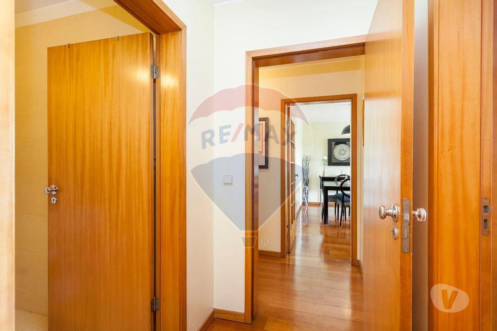 Apartamentos a venda Porto - Fotos para Porto-Apartamento T2 para venda (124851023-180)