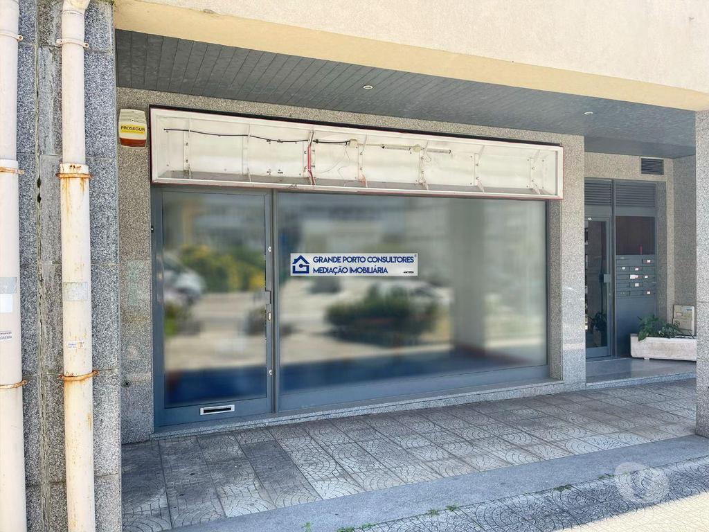 Comprar Loja Porto - Fotos para Loja C Terraço Junto Hotel Fénix - Campo Alegre