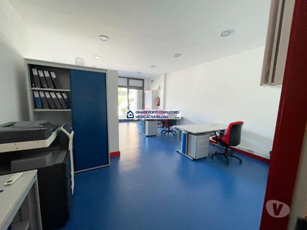 Comprar Loja Porto - Fotos para Loja C Terraço Junto Hotel Fénix - Campo Alegre