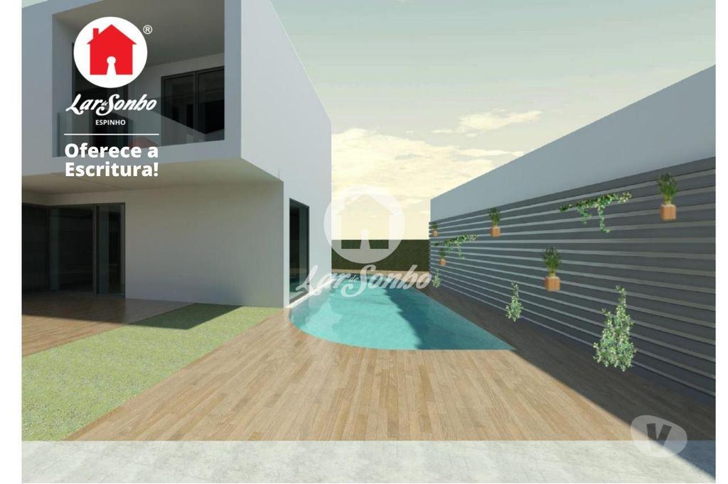 Apartamentos a venda Ovar - Fotos para Moradia de Gaveto T5 com Piscina na Praia de Esmoriz