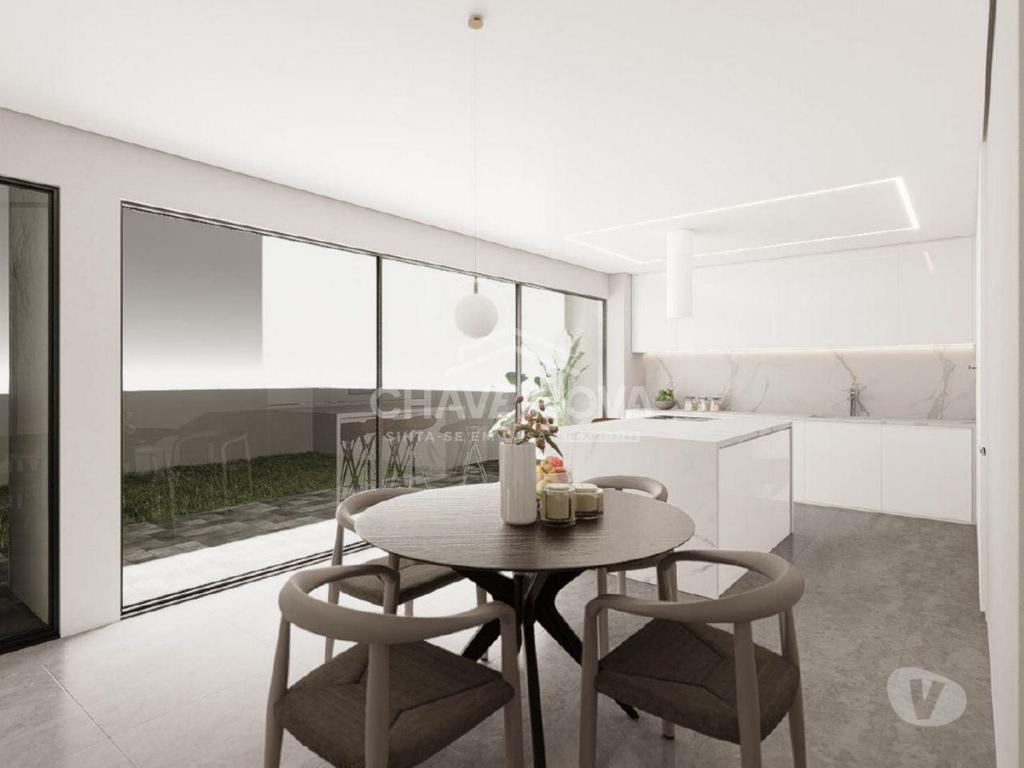 Apartamentos a venda Gondomar - Fotos para Gondomar-Moradia T3 S. Cosme - Gondomar (RT 02133)