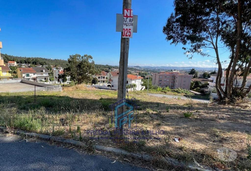 Terrenos Gondomar - Fotos para Gondomar-Lote p construção em altura Baguim Seixo (LO0517)