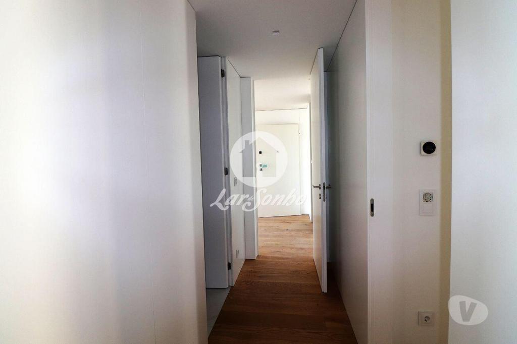 Apartamentos a venda Espinho - Fotos para T3 Centro de Espinho com 2 lugares de garagem (259-A-00146)