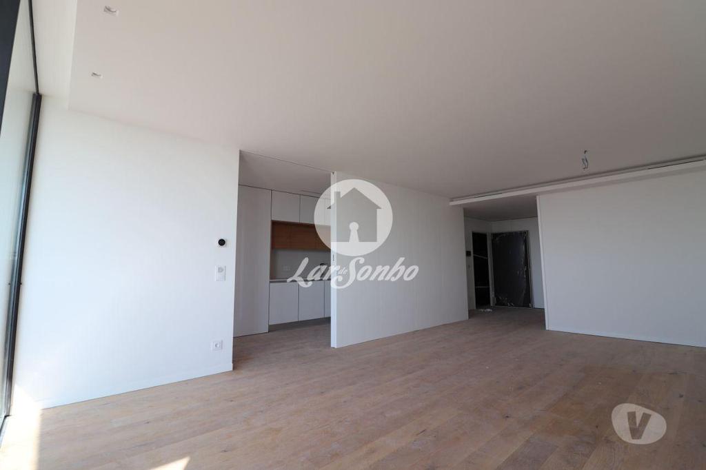 Apartamentos a venda Espinho - Fotos para T3 Centro de Espinho com 2 lugares de garagem (259-A-00146)