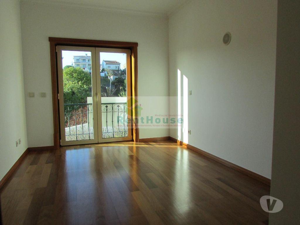 Apartamentos a venda Figueira da Foz - Fotos para Figueira-da-foz-Fabulosa Moradia M3+2 com Vista Mar (VF1559)