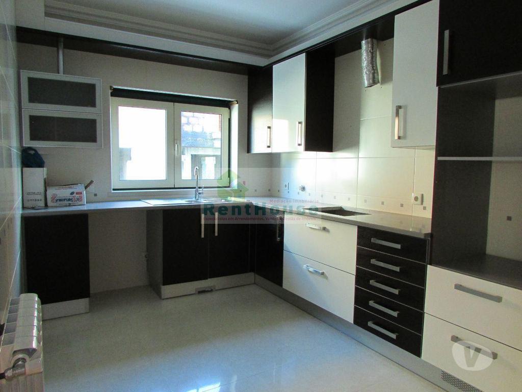 Apartamentos a venda Figueira da Foz - Fotos para Figueira-da-foz-Fabulosa Moradia M3+2 com Vista Mar (VF1559)