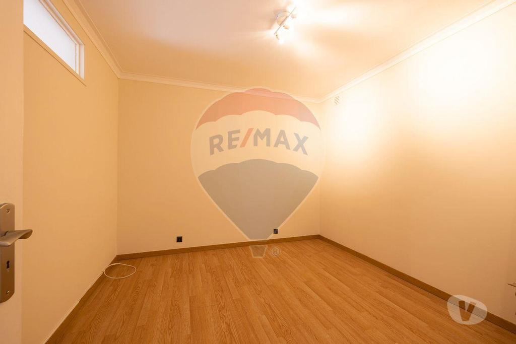 Apartamentos a venda Vila Nova de Gaia - Fotos para Vila-nova-de-gaia-Apartamento T2 para venda (124851054-126)